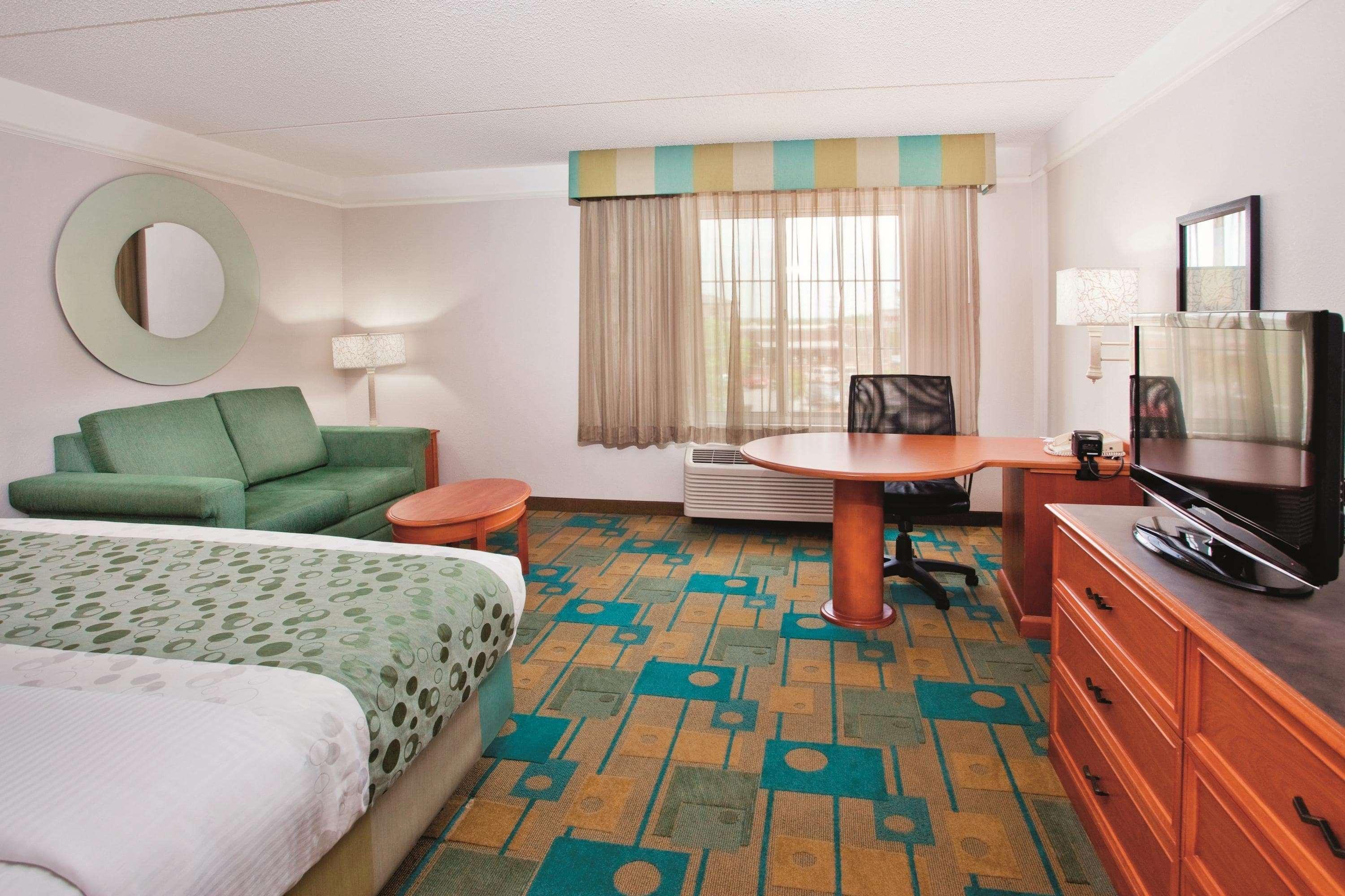 Hotel La Quinta By Wyndham Winston-Salem Zewnętrze zdjęcie