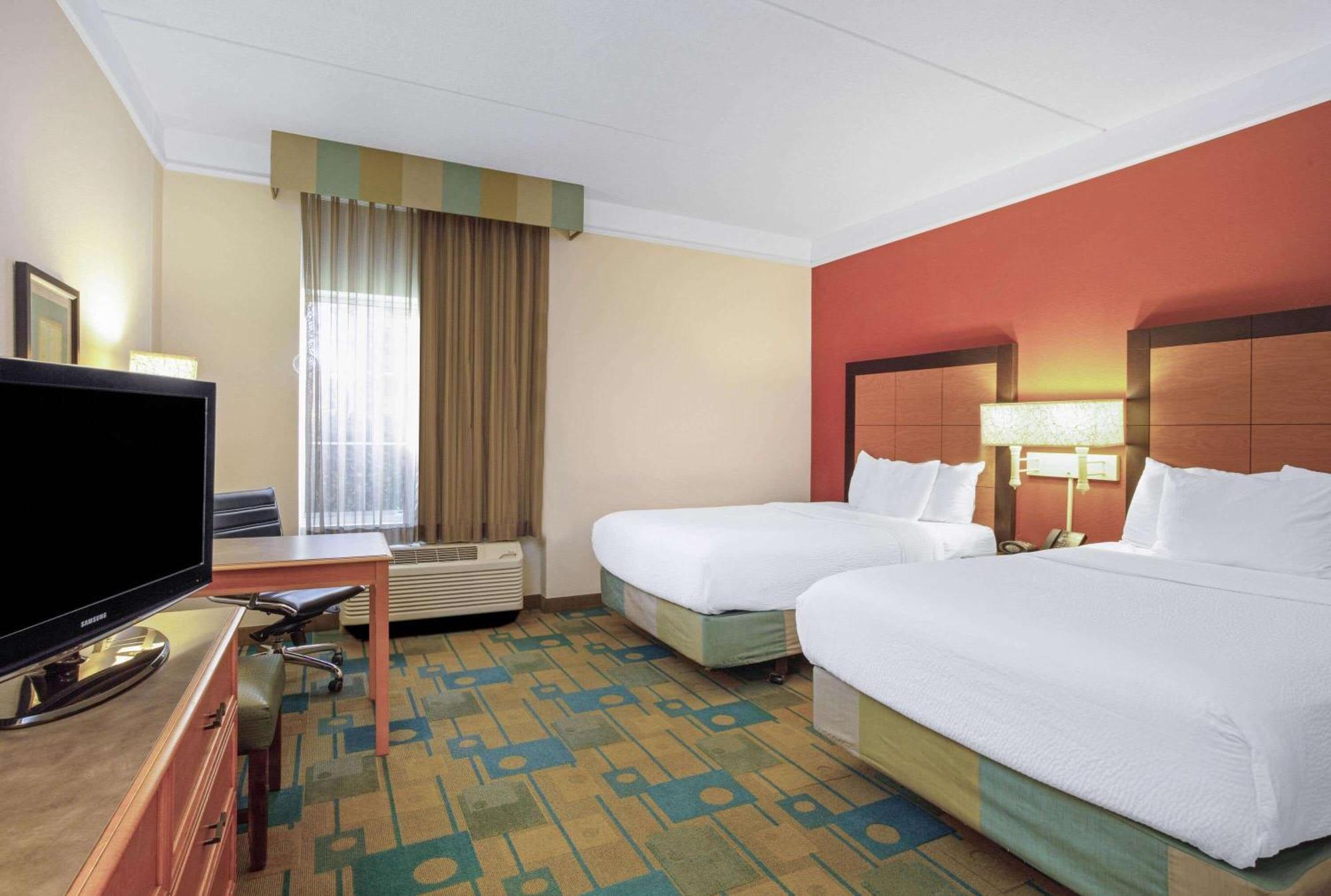 Hotel La Quinta By Wyndham Winston-Salem Zewnętrze zdjęcie