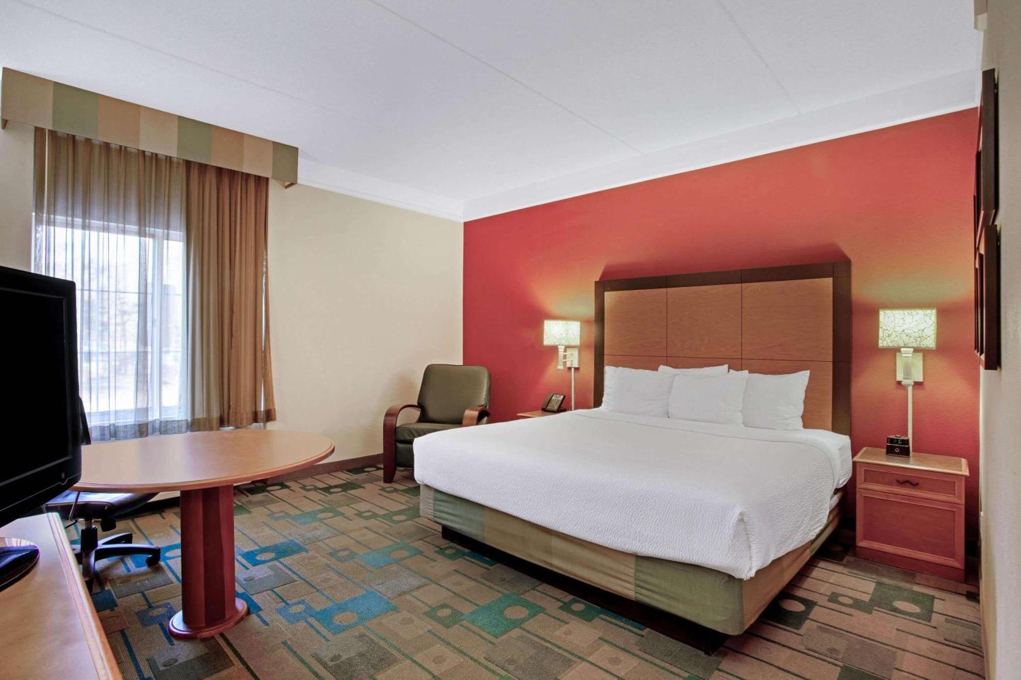 Hotel La Quinta By Wyndham Winston-Salem Zewnętrze zdjęcie