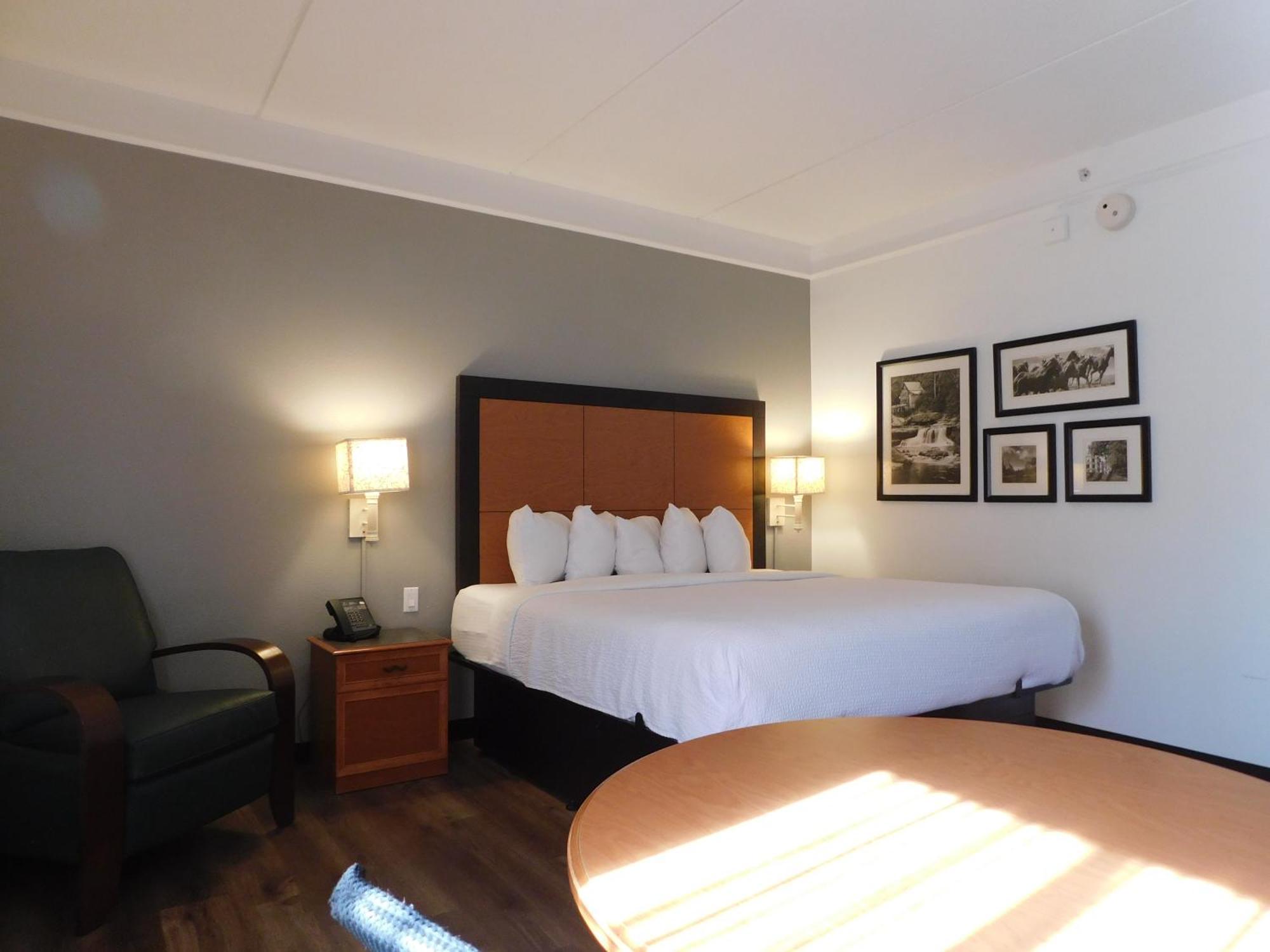 Hotel La Quinta By Wyndham Winston-Salem Zewnętrze zdjęcie