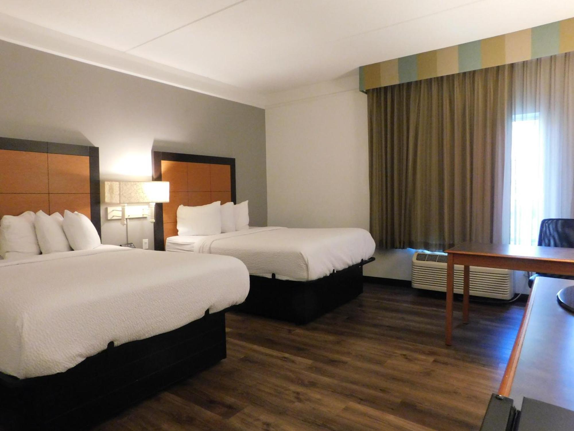 Hotel La Quinta By Wyndham Winston-Salem Zewnętrze zdjęcie